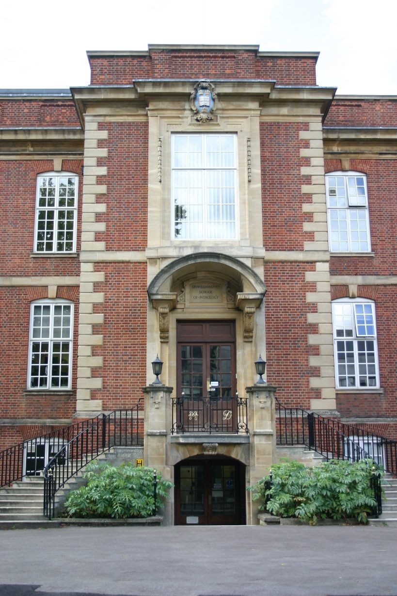 The Sir William Dunn School of Pathology, Oxford, UK - 03.JPG